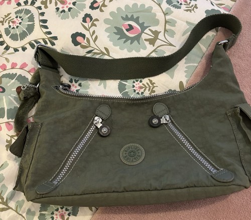 Dark green kipling shoulder - dark,