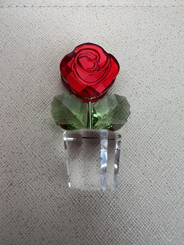 Swarovski crystal red - swarovski, rose