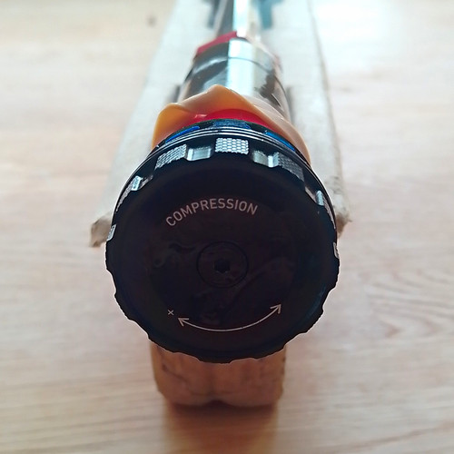 Rockshox boxxer 2024 charger - rockshox,