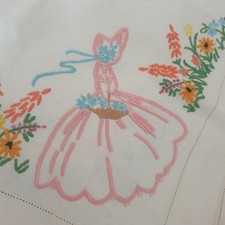 Vtg 50s 60s Cream Tablecloth Crinoline Lady Hand Embroidery Linen 50 x 50"