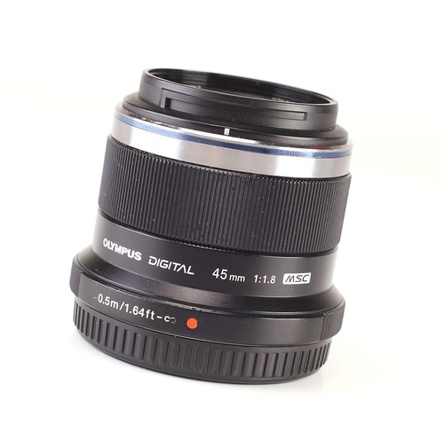 Olympus 45mm zuiko - f1.8, m.zuiko