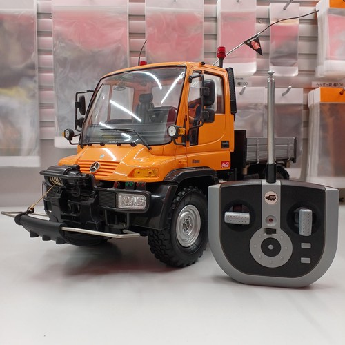 Tamiya mercedes benz unimog - tamiya,