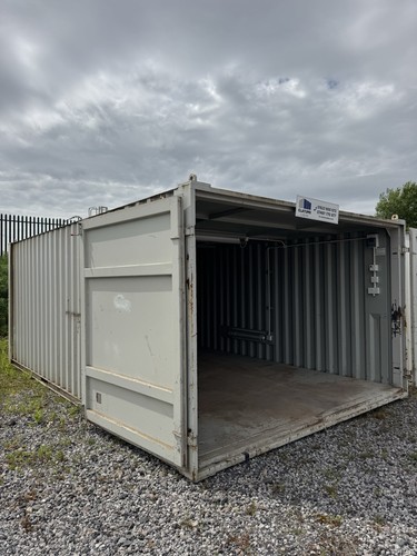 20ft 12ft shipping - x,
