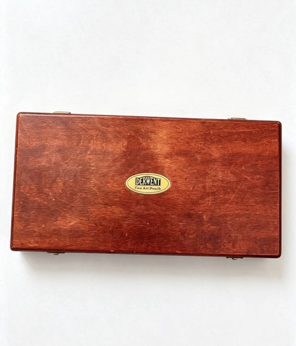 Vintage derwent artists - artists, wooden