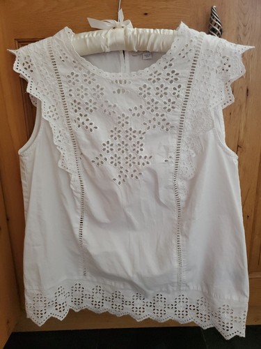 White broderie anglaise - white,