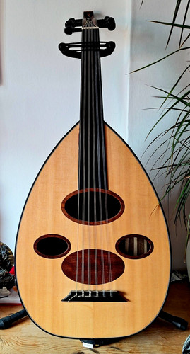 Walnut oud soft case by - case,