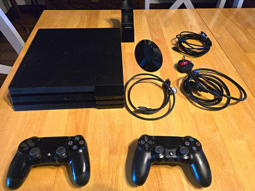 Sony playstation pro 1tb - 4,