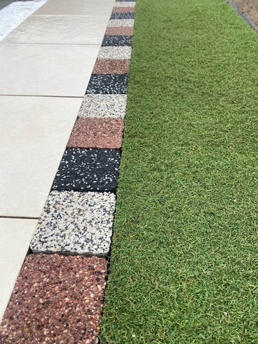 Garden edging border - , bricks
