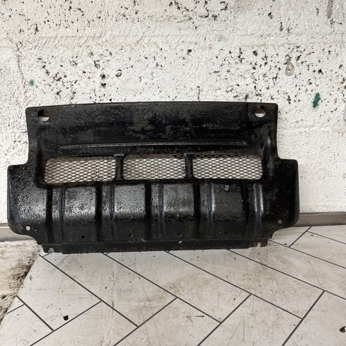 Mitsubishi shogun sump guard - mitsubishi,