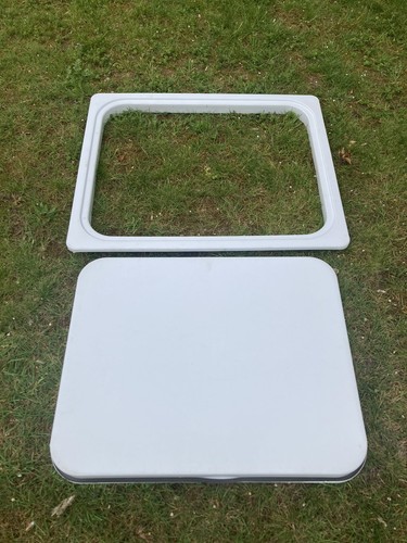 Insulated drop loft hatch - in,