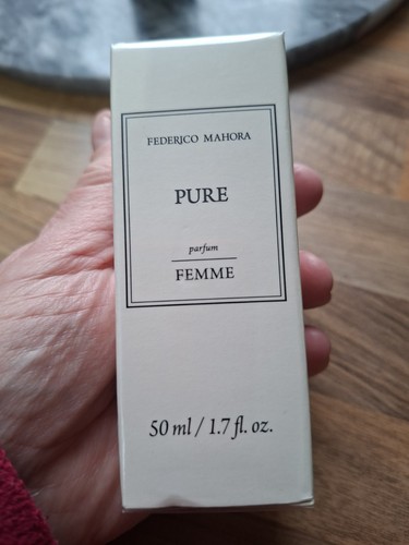 Pure perfume for women - pure,