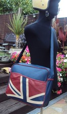 Union Jack Crossbody Shoulder Bag ?