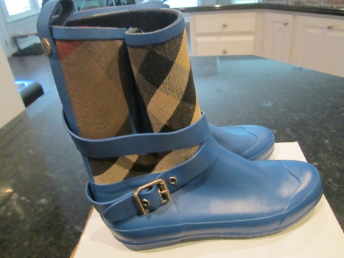 Burberry blue plaid - burberry,