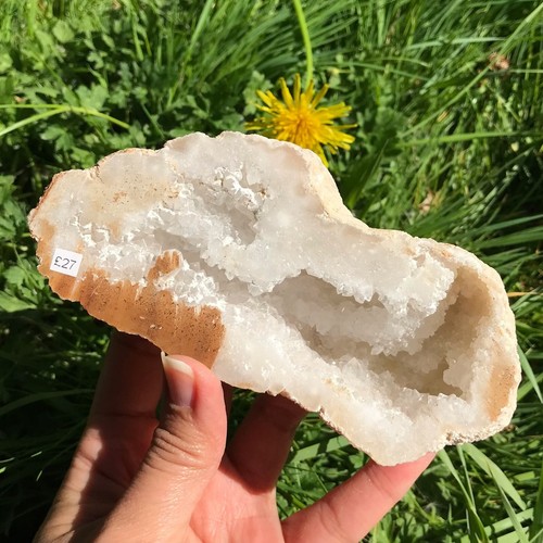 Crystal geode quartz sparkly - quartz,