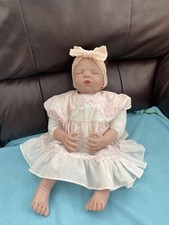 Reborn Doll Ashton Drake Galleries ADG 07 Soft Body Girl  Newborn 50 Cm
