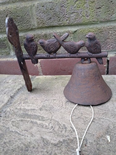 Attractive rustic cast - attractive, iron