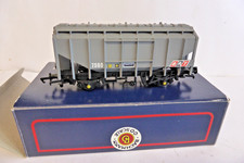 OO Gauge Bachmann 33-128  BRT