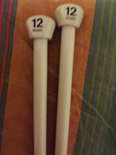Plastic knitting needles 12mm - plastic,