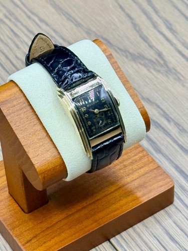 Vintage 1940s bulova art deco - art,