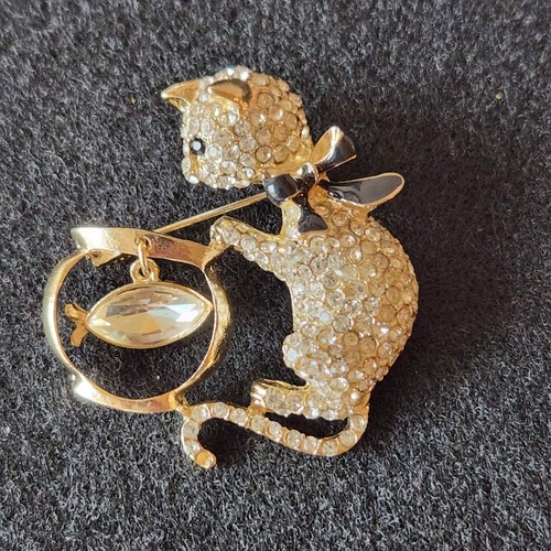 Vintage cat and dangling - cat,