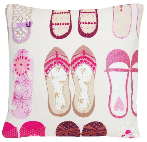 Pink shoes cushion cover - pink,