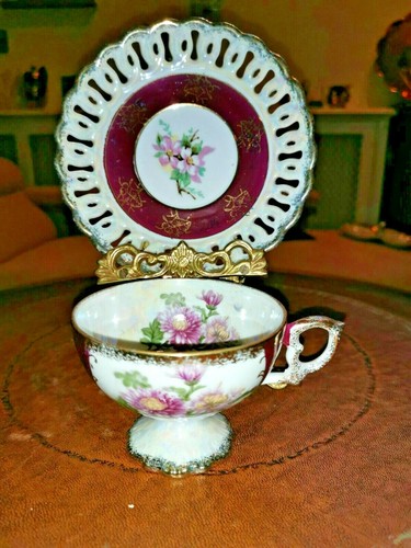 Cabinet cup saucer gold - &,