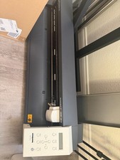 Roland CAMM-1 Vinyl Cutter -