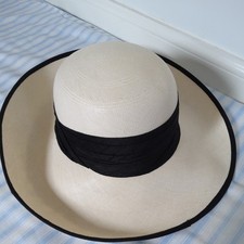 PETER BETTLEY Womens Fedora