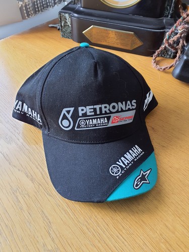 Official yamaha petronas - official,