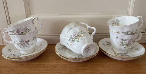 Royal albert haworth six tea - albert,