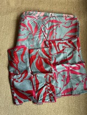 Clarissa Hulse Pink/red Sea
