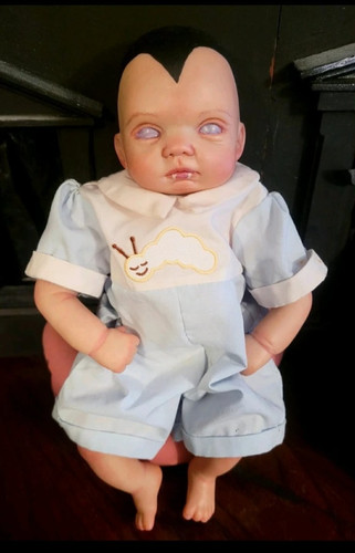 Reborn ooak vampire horror - reborn,