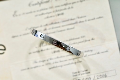 Cartier classic love - classic, bracelet
