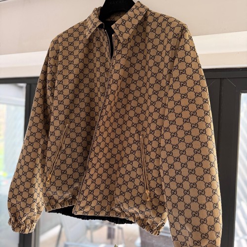 Gucci fully reversible