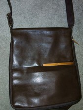 Gucci Vintage Brown Leather Crossbody Messenger Bag Women