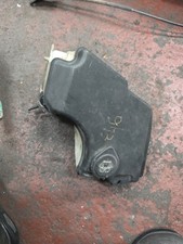 BMW 3 SERIES E46 2005 FRONT WINDSCREEN WASHER BOTTLE  61.66-7007970 2004