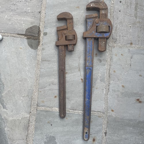 Vintage set stilsons by - set,
