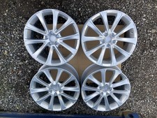 Set Of 4 Genuine Volvo XC40