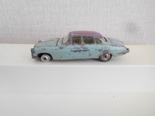 Corgi toys 238 jaguar - corgi, no.238