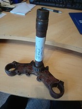 KAWASAKI Z650 B LOWER STEERING STEM 1976-77