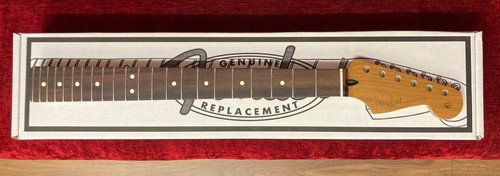 Fender roasted maple - fender,