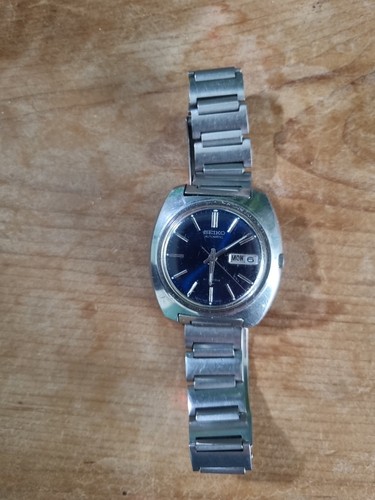 Vintage seiko automatic - automatic, 21