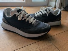 Common Projects sneaker Track