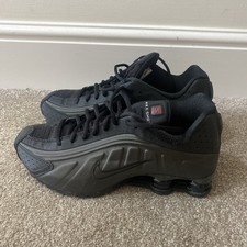 Nike Shox R4 Men's Trainers. HQ1988-001. UK 7. No Box. New Without Tag’s. Black