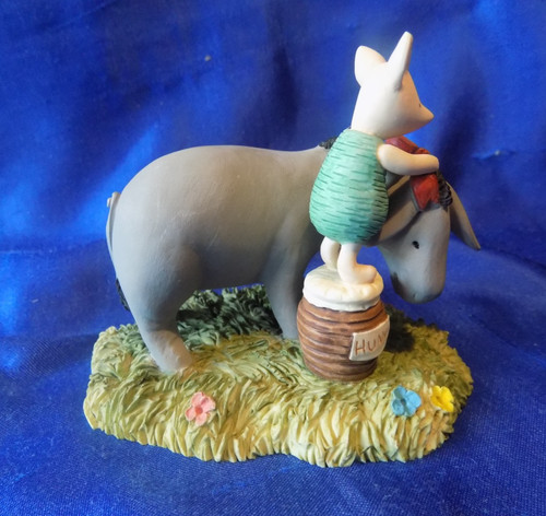 Border fine arts winnie the - fine,