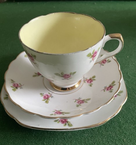 Gilded bone china - bone, trio