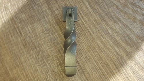 Twist tear drop handle - 4x,