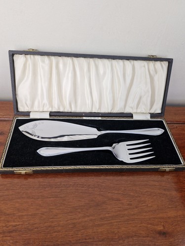 Vintage silver plate fish - silver,