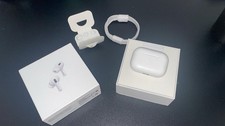 Apple AirPods 2nd Generation