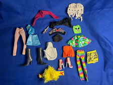 Bratz various fashion pack